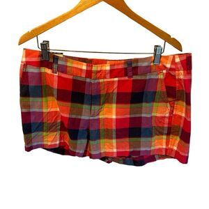 NEW Khakis by Gap City 3” Shorts Woman’s size 16